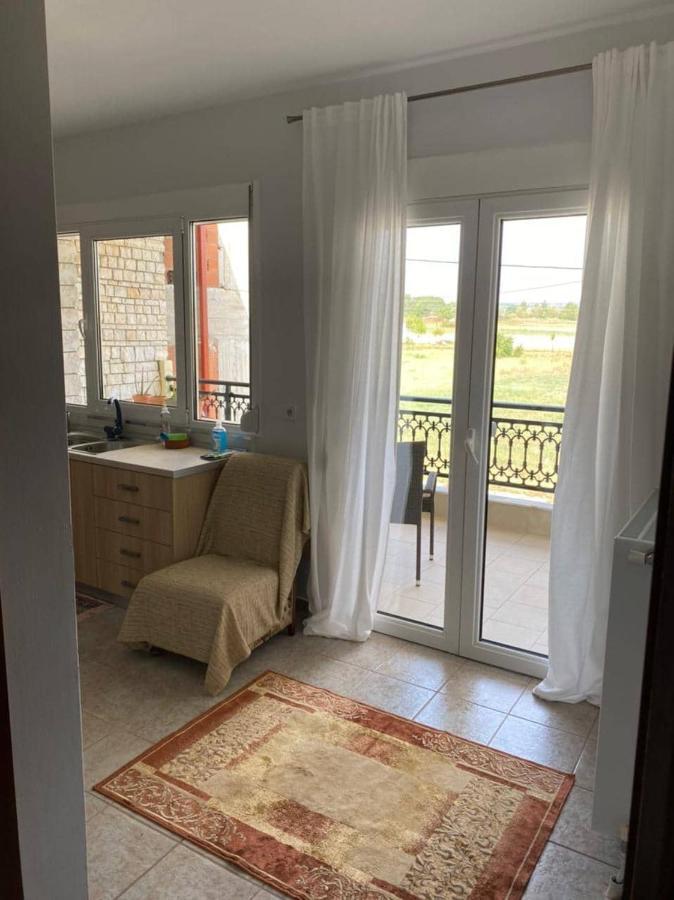 Polys Apartment And Paraskevi Studio With View Ptolemaída Kültér fotó