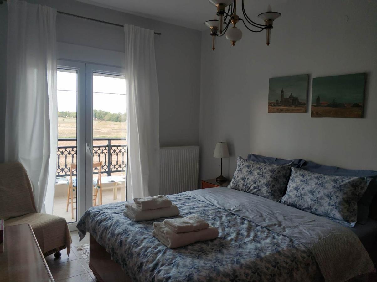 Polys Apartment And Paraskevi Studio With View Ptolemaída Kültér fotó