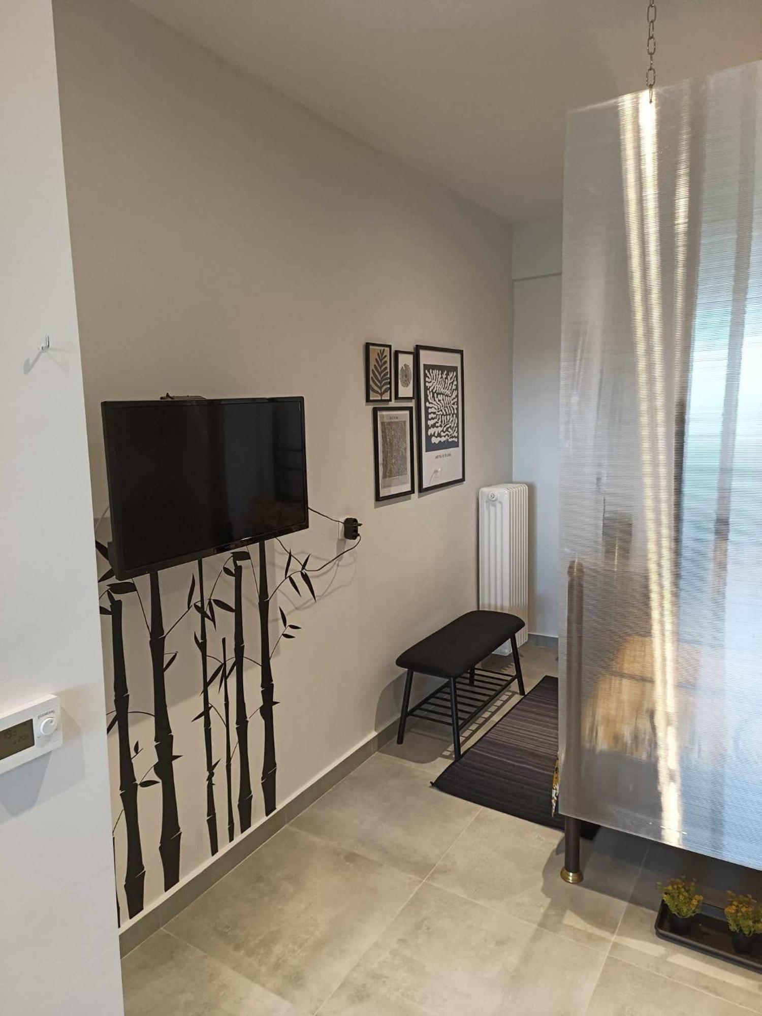 Polys Apartment And Paraskevi Studio With View Ptolemaída Kültér fotó