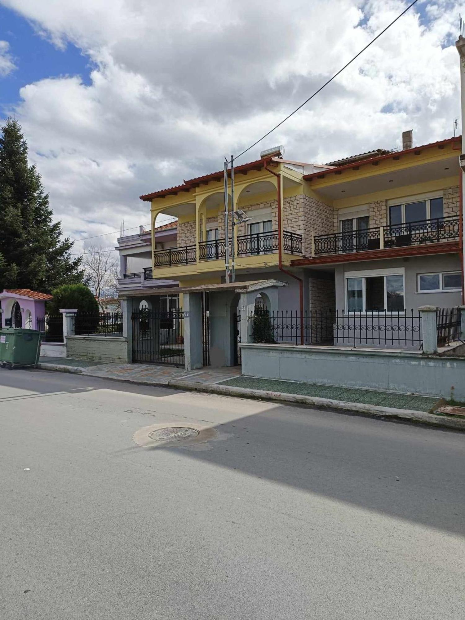 Polys Apartment And Paraskevi Studio With View Ptolemaída Kültér fotó